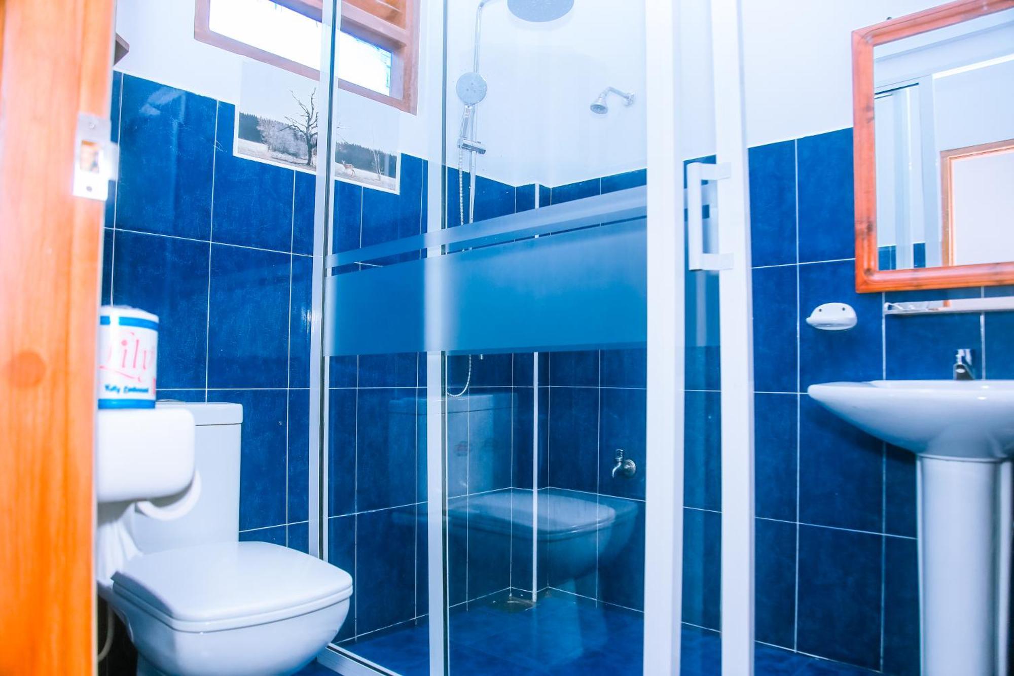 Surf Sea Breeze Hotel Mirissa Bagian luar foto